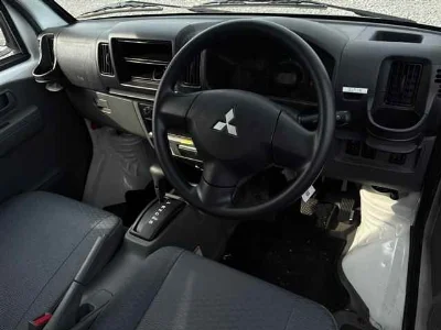 MITSUBISHI MINICAB MIEV