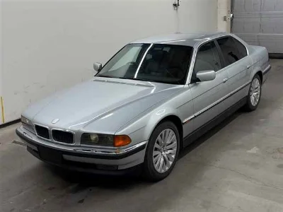 BMW 7 SERIES