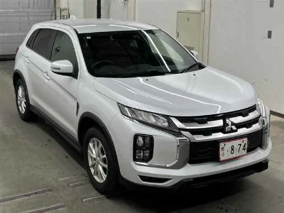 MITSUBISHI RVR
