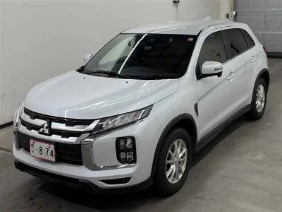 MITSUBISHI RVR