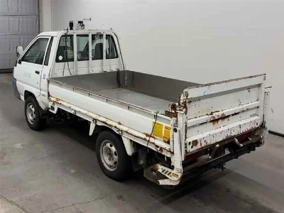 TOYOTA LITE ACE TRUCK