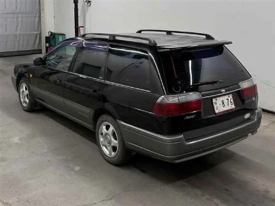 NISSAN AVENIR