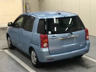 TOYOTA RAUM
