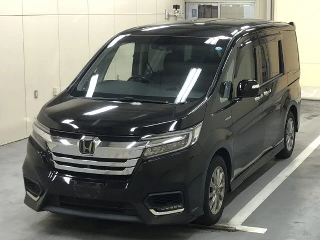 Honda Stepwgn  с аукциона в Японии