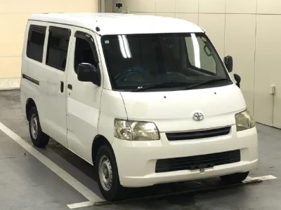 TOYOTA TOWN ACE VAN