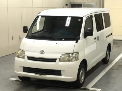 TOYOTA TOWN ACE VAN