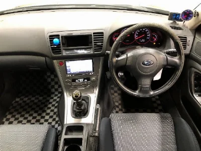 SUBARU LEGACY