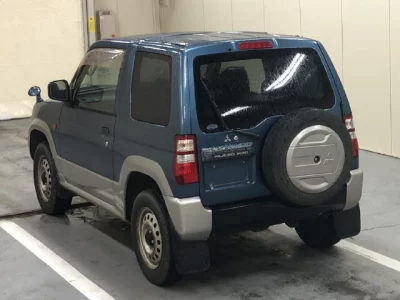 MITSUBISHI PAJERO MINI
