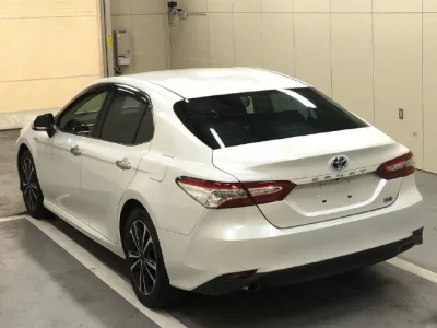 TOYOTA CAMRY
