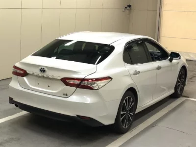 TOYOTA CAMRY