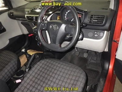 TOYOTA IQ