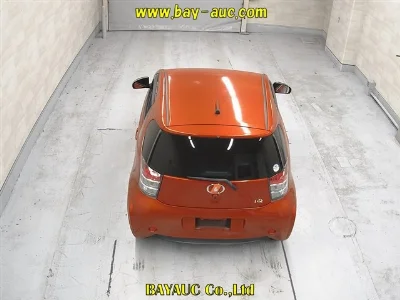 TOYOTA IQ