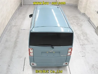 DAIHATSU WAKE