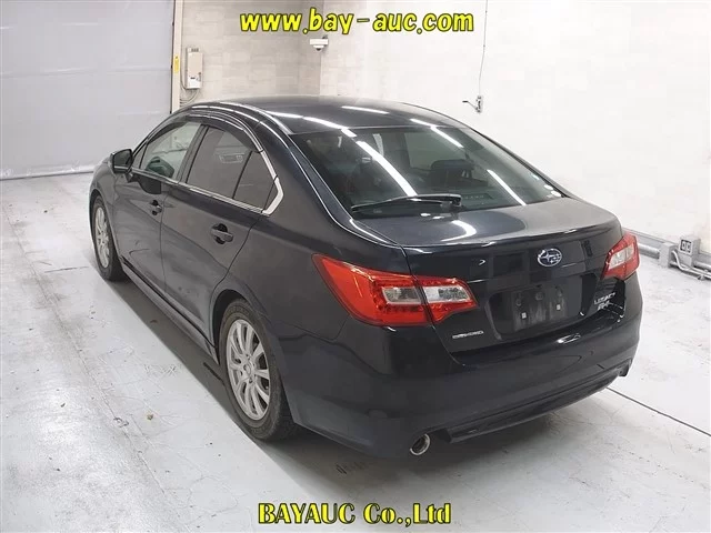 Subaru Legacy B4  с аукциона в Японии