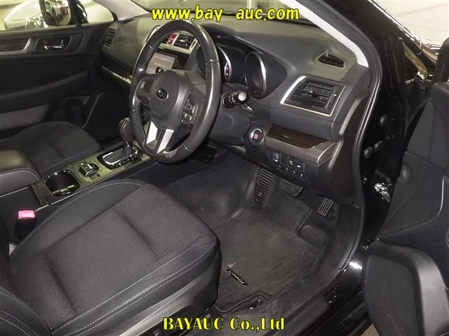 Subaru Legacy B4  с аукциона в Японии