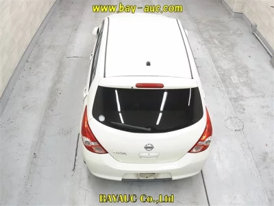 NISSAN TIIDA