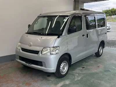 TOYOTA TOWN ACE VAN