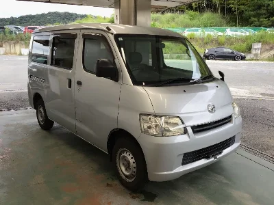 TOYOTA TOWN ACE VAN
