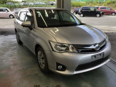 TOYOTA COROLLA FIELDER