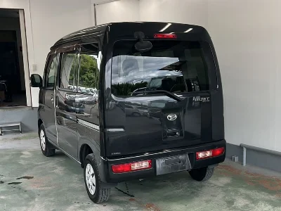 DAIHATSU HIJET VAN