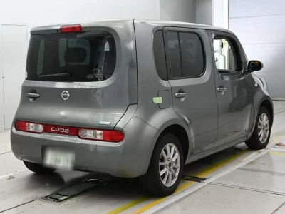 NISSAN CUBE