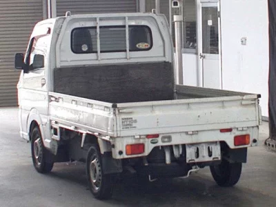 NISSAN CLIPPER TRUCK