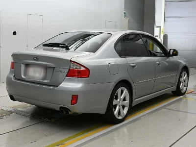 SUBARU LEGACY B4