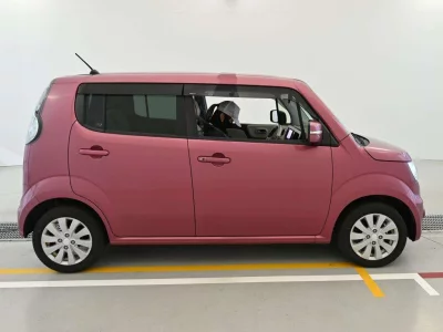 SUZUKI MRWAGON