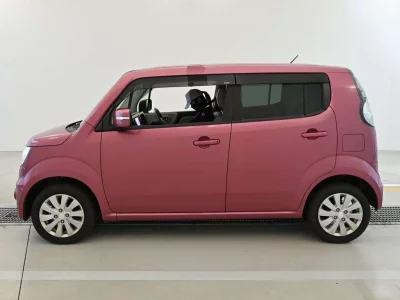 SUZUKI MRWAGON