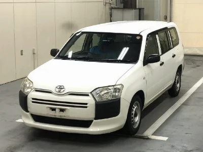 TOYOTA SUCCEED