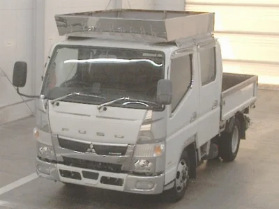 MITSUBISHI CANTER