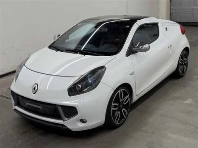 RENAULT WINDOW