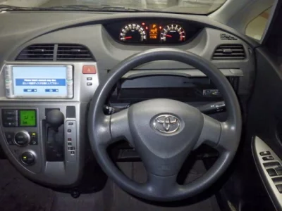 TOYOTA RACTIS