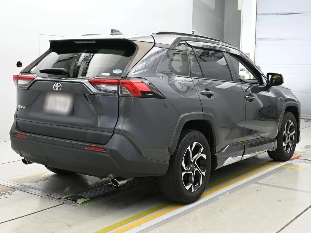 Toyota RAV4  с аукциона в Японии