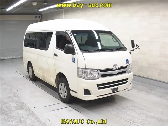 Toyota HiAce Van  с аукциона в Японии