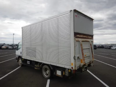 Mitsubishi Fuso Canter
