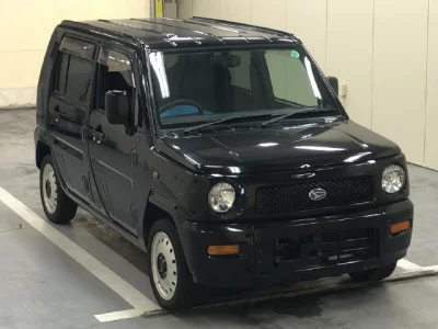 DAIHATSU NAKED