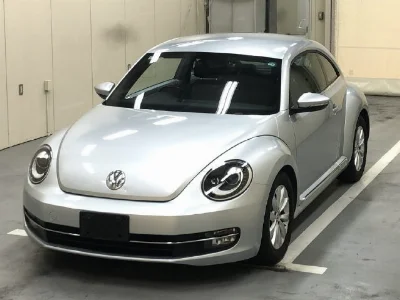 VOLKSWAGEN BEETLE