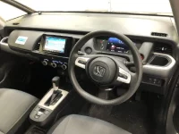 Цена авто Honda Fit с аукционов Японии, номер кузова GR3, пробег 85 000, оценка 6