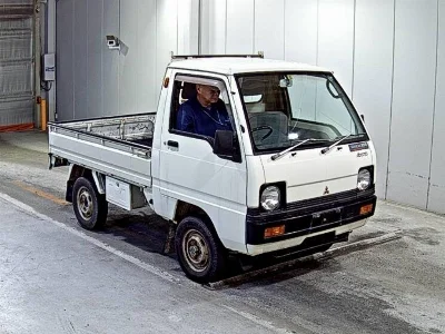 MITSUBISHI MINICAB TRUCK
