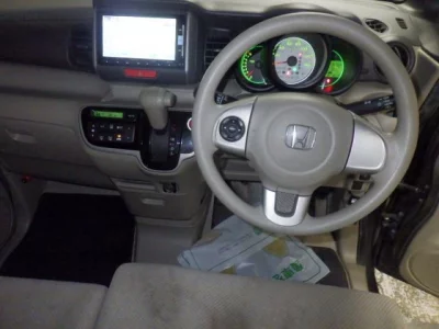 HONDA N BOX PLUS
