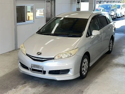 TOYOTA WISH