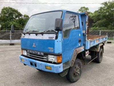 MITSUBISHI CANTER