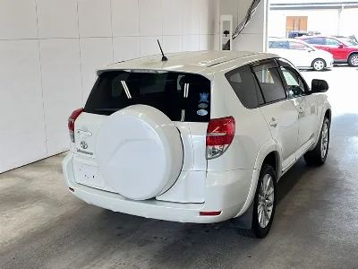 TOYOTA VANGUARD