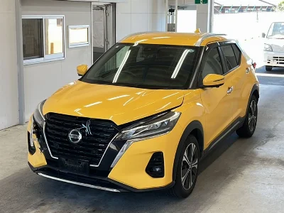 NISSAN KICKS