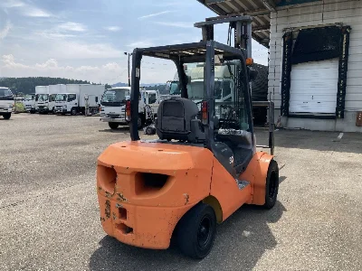 KOMATSU FORKLIFT