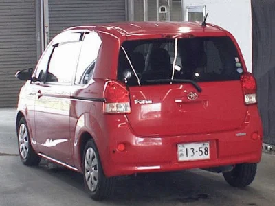TOYOTA PORTE
