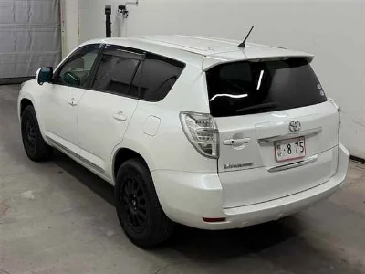 TOYOTA VANGUARD