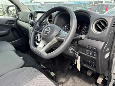 NISSAN CARAVAN