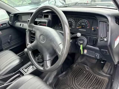 TOYOTA CROWN COMFORT
